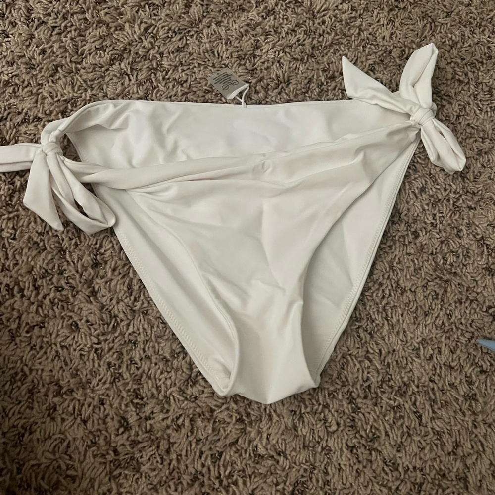 White bikini bottoms